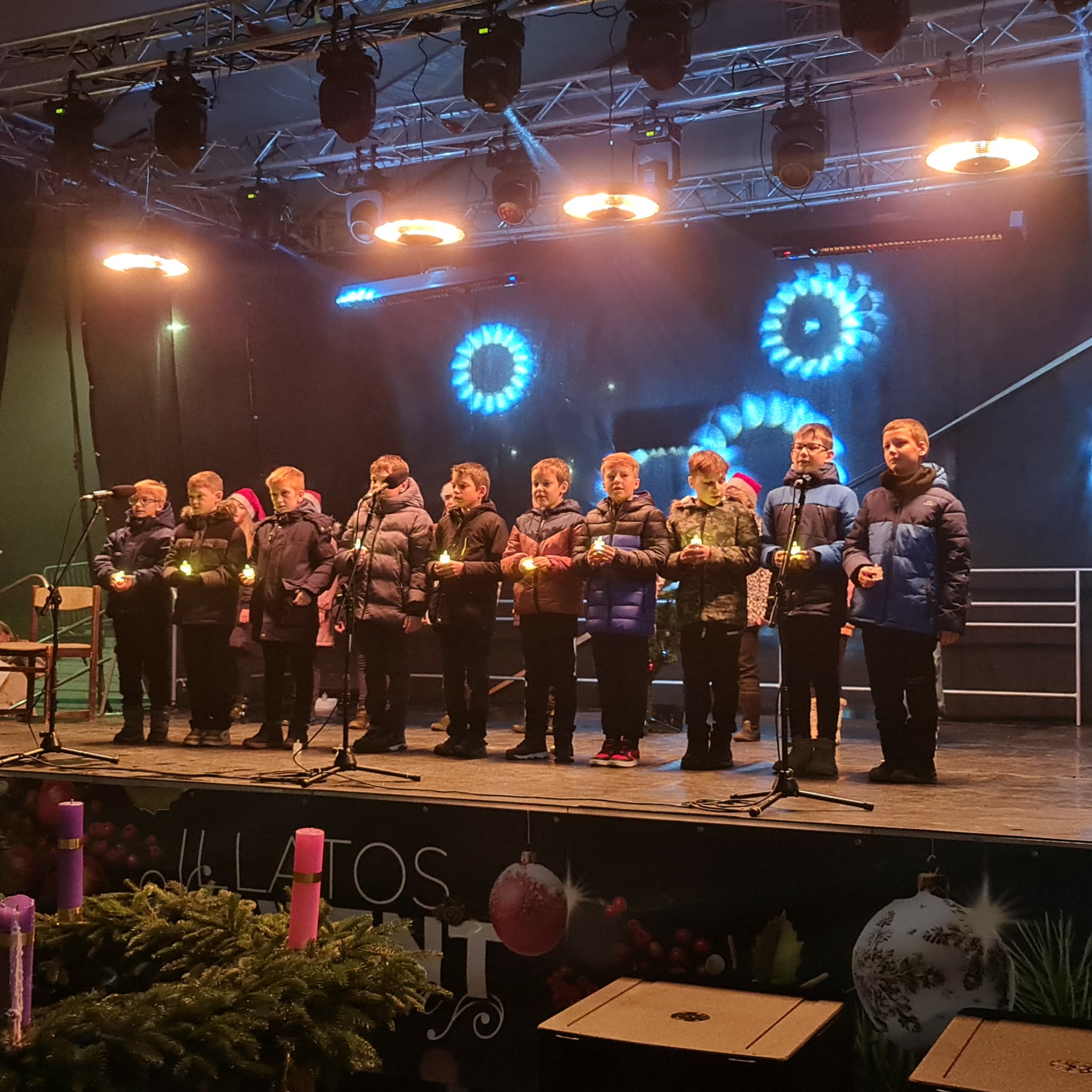Illatos Advent